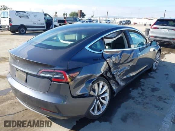 ✅ 2020 Tesla Model 3 Standard Range Plus • VIN: 5YJ3E1EA9LF662591 • Lot: 43642335. Listed on IAAI with 25,888 mi. Free auction sales archive from the USA and detailed vehicle history report at DreamBid. Image 6.
