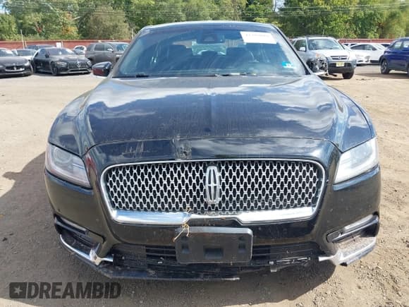 ✅ 2017 Lincoln Continental Livery • VIN: 1LN6L9UK2H5620439 • Лот: 43398016. Опубликован ранее на IAAI с пробегом 159 496 миль. Бесплатный доступ к архиву аукционных продаж из США и подробный отчёт об истории автомобиля на DreamBid. Изображение 12.