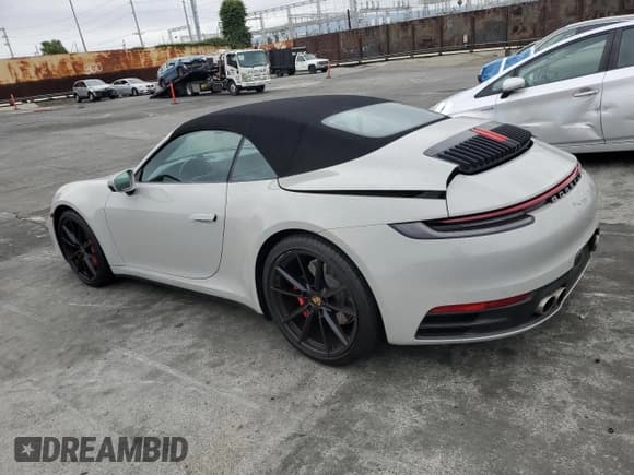 ✅ 2020 Porsche 911 Carrera S • VIN: WP0CB2A93LS262099 • Lot: 59853825. Listed on Copart with 24,741 mi. Free auction sales archive from the USA and detailed vehicle history report at DreamBid. Image 2.