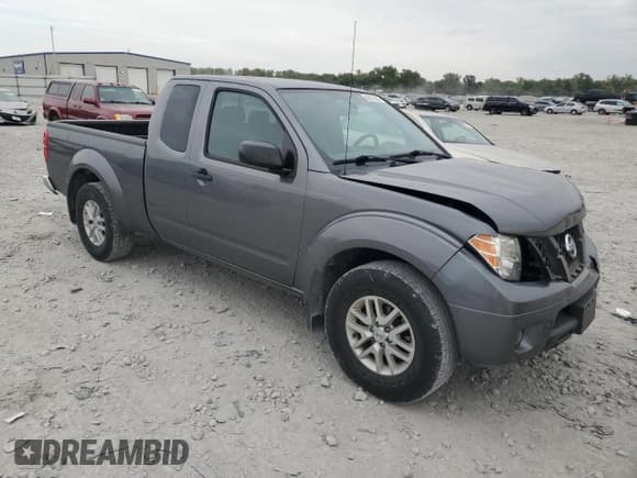✅ 2021 Nissan Frontier S • VIN: 1N6ED0CE7MN721553 • Лот: 86319595. Опубликован ранее на Copart с пробегом 118 119 миль. Бесплатный доступ к архиву аукционных продаж из США и подробный отчёт об истории автомобиля на DreamBid. Изображение 4.