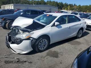 2015 Toyota Camry LE with VIN 4T4BF1FK1FR449048, listed as a Copart auction lot 85875895 with 93,532 mi miles and Clean title. Bid and sale history available at DreamBid. Image 1.