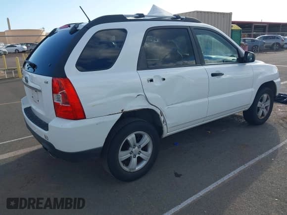 ✅ 2009 Kia Sportage LX • VIN: KNDJF724297591710 • Лот: 43563055. Опубликован ранее на IAAI с пробегом 143 654 миль. Бесплатный доступ к архиву аукционных продаж из США и подробный отчёт об истории автомобиля на DreamBid. Изображение 4.