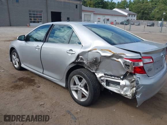 2012 Toyota Camry SE Sport Limited Edition with VIN 4T1BF1FKXCU064514, listed as a IAAI auction lot 43252041 with 104,455 mi miles and . Bid and sale history available at DreamBid. Image 14.