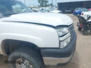 ✅ 2006 Chevrolet Silverado 2500HD LT3 • VIN: 1GCHK23D06F174096 • Лот: 42561823. Опубликован ранее на IAAI с пробегом 235 983 миль. Бесплатный доступ к архиву аукционных продаж из США и подробный отчёт об истории автомобиля на DreamBid. Изображение 18.