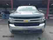 2021 Chevrolet Silverado 1500 LT z VIN 3GCPWCED4MG449497, wystawiony jako IAAI lot #43454954 z przebiegiem 70 702 mil mil oraz . Historia ofert i sprzedaży dostępna na DreamBid. Obrazek 13.