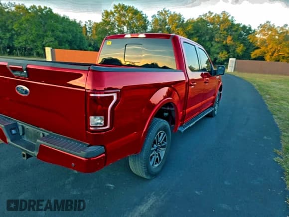 ✅ 2017 Ford F-150 XLT • VIN: 1FTEW1EF5HKD93713 • Лот: 96237075. Опубликован ранее на Copart с пробегом 105 435 миль. Бесплатный доступ к архиву аукционных продаж из США и подробный отчёт об истории автомобиля на DreamBid. Изображение 4.