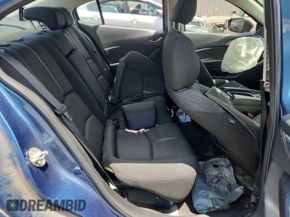 ✅ 2017 Mazda 3 Sport • VIN: 3MZBN1U76HM132757 • Lot: 62835795. Wystawiony na Copart z przebiegiem Nie podano. Bezpłatny archiwum sprzedaży aukcyjnych z USA i szczegółowy raport historii pojazdu na DreamBid. Zdjęcie 10.