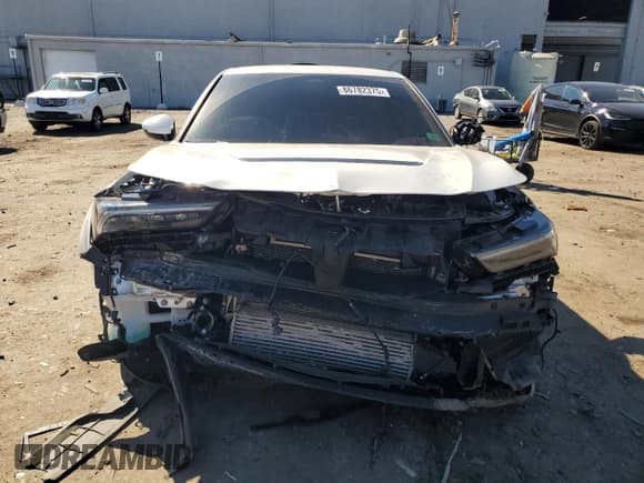 ✅ 2025 Acura Integra Type S • VIN: 19UDE5G91SA002262 • Lot: 86782375. Listed on Copart with 16,104 mi. Free auction sales archive from the USA and detailed vehicle history report at DreamBid. Image 5.