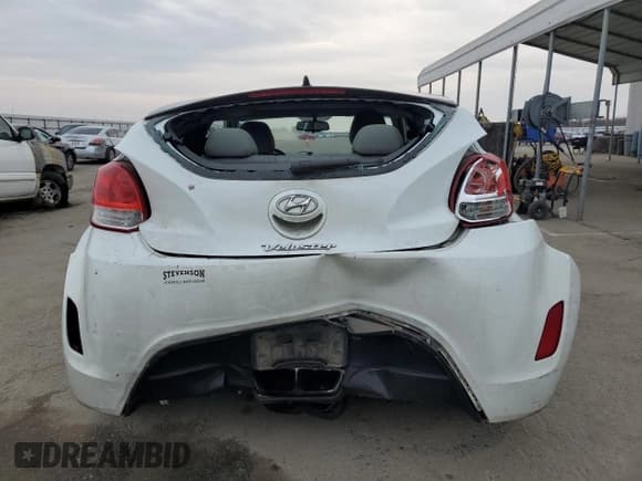 ✅ 2012 Hyundai Veloster w/Gray Int • VIN: KMHTC6AD6CU078414 • Lot: 43662545. Listed on Copart with 121,233 mi. Free auction sales archive from the USA and detailed vehicle history report at DreamBid. Image 6.