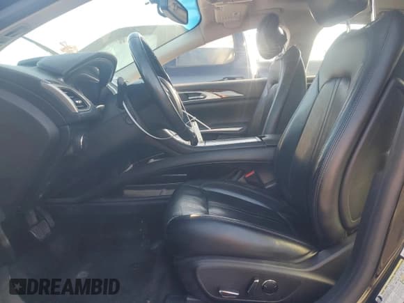 ✅ 2016 Lincoln MKZ Hybrid • VIN: 3LN6L2LU1GR623662 • Lot: 91929145. Listed on Copart with 187,351 mi. Free auction sales archive from the USA and detailed vehicle history report at DreamBid. Image 7.