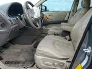 ✅ 2000 Lexus RX 300 • VIN: JT6GF10U3Y0063439 • Лот: 84723915. Опубликован ранее на Copart с пробегом 179 905 миль. Бесплатный доступ к архиву аукционных продаж из США и подробный отчёт об истории автомобиля на DreamBid. Изображение 7.