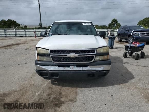 ✅ 2006 Chevrolet Silverado 1500 Work Truck • VIN: 3GCEC14X36G153096 • Лот: 79468694. Опубликован ранее на Copart с пробегом 342 598 миль. Бесплатный доступ к архиву аукционных продаж из США и подробный отчёт об истории автомобиля на DreamBid. Изображение 5.