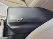 ✅ 2021 Ford Explorer • VIN: 1FMSK7BH6MGC31508 • Lot: 42418694. Wystawiony na IAAI z przebiegiem 94 818 mil. Bezpłatny archiwum sprzedaży aukcyjnych z USA i szczegółowy raport historii pojazdu na DreamBid. Zdjęcie 1.