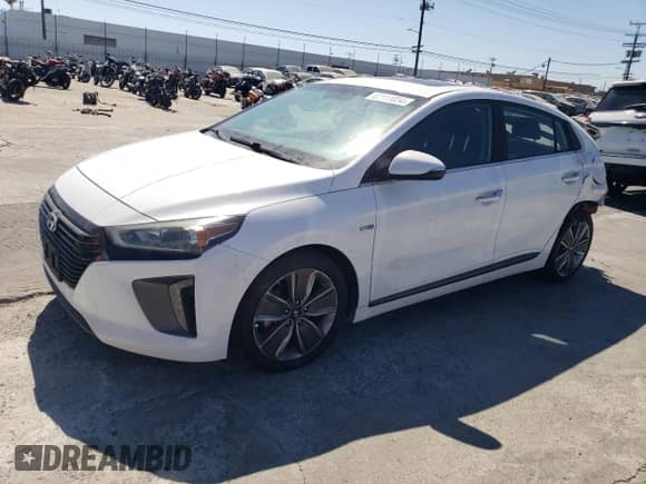 2018 Hyundai Ioniq Limited с VIN KMHC85LC4JU064136, выставлен на аукционе Copart как лот 67111034 с пробегом 104 858 миль миль и Списание • Salvage title. История ставок и продаж доступна на DreamBid. Изображение 1.
