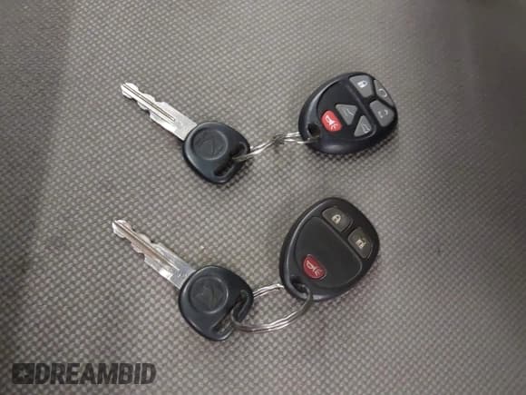 ✅ 2008 Saturn VUE XE • VIN: 3GSDL43NX8S642452 • Лот: 43537603. Опубликован ранее на IAAI с пробегом 223 318 миль. Бесплатный доступ к архиву аукционных продаж из США и подробный отчёт об истории автомобиля на DreamBid. Изображение 11.