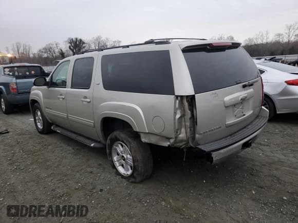 ✅ 2009 Chevrolet Suburban 1LT • VIN: 1GNFK26339R279705 • Lot: 44591325. Wystawiony na Copart z przebiegiem 261 810 mil. Bezpłatny archiwum sprzedaży aukcyjnych z USA i szczegółowy raport historii pojazdu na DreamBid. Zdjęcie 2.