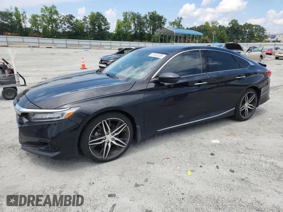 ✅ 2021 Honda Accord Touring • VIN: 1HGCV2F90MA024963 • Лот: 67002035. Опубликован ранее на Copart с пробегом 61 668 миль. Бесплатный доступ к архиву аукционных продаж из США и подробный отчёт об истории автомобиля на DreamBid. Изображение 1.