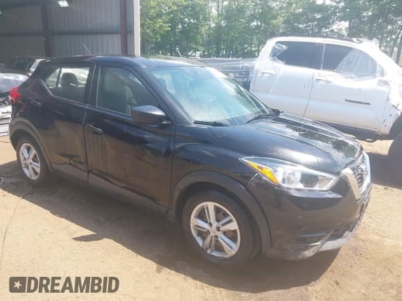 ✅ 2020 Nissan Kicks S • VIN: 3N1CP5BV1LL508731 • Lot: 42597717. Listed on IAAI with 81,189 mi. Free auction sales archive from the USA and detailed vehicle history report at DreamBid. Image 6.