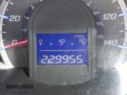 ✅ 2009 Honda Fit • VIN: JHMGE88229C003674 • Lot: 43714999. Listed on IAAI with 229,955 mi. Free auction sales archive from the USA and detailed vehicle history report at DreamBid. Image 15.