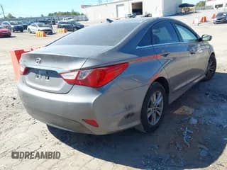 ✅ 2014 Hyundai Sonata GLS • VIN: 5NPEB4AC6EH872824 • Lot: 43415545. Wystawiony na IAAI z przebiegiem 249 887 mil. Bezpłatny archiwum sprzedaży aukcyjnych z USA i szczegółowy raport historii pojazdu na DreamBid. Zdjęcie 4.