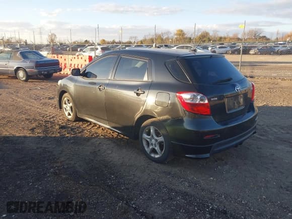 ✅ 2009 Toyota Matrix S • VIN: 2T1KE40E39C007010 • Лот: 43652502. Опубликован ранее на IAAI с пробегом 227 415 миль. Бесплатный доступ к архиву аукционных продаж из США и подробный отчёт об истории автомобиля на DreamBid. Изображение 3.
