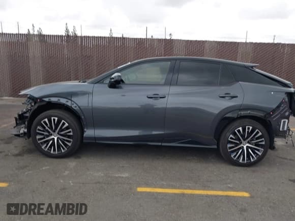 ✅ 2023 Lexus RZ 450e Premium • VIN: JTJAAAAB9PA021955 • Лот: 42043484. Опубликован ранее на IAAI с пробегом 12 993 миль. Бесплатный доступ к архиву аукционных продаж из США и подробный отчёт об истории автомобиля на DreamBid. Изображение 14.