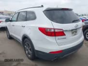 ✅ 2014 Hyundai Santa Fe GLS • VIN: KM8SN4HF7EU057012 • Lot: 43633938. Wystawiony na IAAI z przebiegiem 157 673 mil. Bezpłatny archiwum sprzedaży aukcyjnych z USA i szczegółowy raport historii pojazdu na DreamBid. Zdjęcie 3.