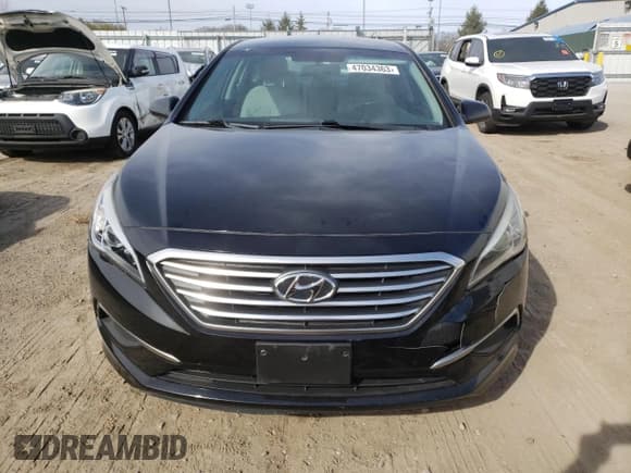 ✅ 2017 Hyundai Sonata SE • VIN: 5NPE24AF2HH592607 • Lot: 47034363. Listed on Copart with 56,324 mi. Free auction sales archive from the USA and detailed vehicle history report at DreamBid. Image 5.