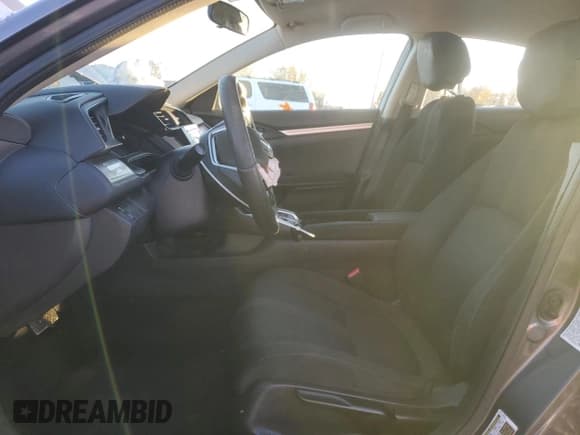 ✅ 2016 Honda Civic LX • VIN: 19XFC2F59GE020913 • Lot: 92229535. Listed on Copart with 124,976 mi. Free auction sales archive from the USA and detailed vehicle history report at DreamBid. Image 7.