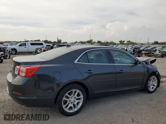 2014 Chevrolet Malibu LT z VIN 1G11C5SL5EF303773, wystawiony jako Copart lot #81104445 z przebiegiem 137 648 mil mil oraz Szkoda całkowita • Salvage title. Historia ofert i sprzedaży dostępna na DreamBid. Obrazek 3.