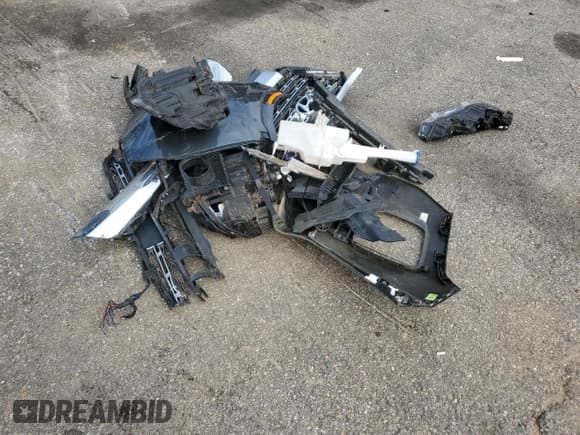 ✅ 2020 Hyundai Palisade Limited • VIN: KM8R54HE0LU115870 • Лот: 81055564. Опубликован ранее на Copart с пробегом 31 704 миль. Бесплатный доступ к архиву аукционных продаж из США и подробный отчёт об истории автомобиля на DreamBid. Изображение 14.