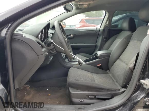 ✅ 2012 Chevrolet Malibu 1LT • VIN: 1G1ZC5E04CF209286 • Lot: 73810984. Listed on Copart with 223,429 mi. Free auction sales archive from the USA and detailed vehicle history report at DreamBid. Image 7.