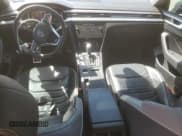 ✅ 2023 Volkswagen Arteon SEL R-Line • VIN: WVWAR7AN1PE001622 • Лот: 49677245. Опубликован ранее на Copart с пробегом 26 263 миль. Бесплатный доступ к архиву аукционных продаж из США и подробный отчёт об истории автомобиля на DreamBid. Изображение 8.