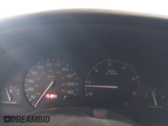 ✅ 2001 Saturn SC • VIN: 1G8ZP12841Z300417 • Лот: 42731965. Опубликован ранее на IAAI с пробегом 151 041 миль. Бесплатный доступ к архиву аукционных продаж из США и подробный отчёт об истории автомобиля на DreamBid. Изображение 7.