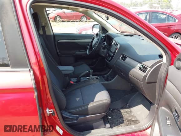 2016 Mitsubishi Outlander SE с VIN JA4AD3A38GZ052625, выставлен на аукционе IAAI как лот 43025486 с пробегом 143 806 миль миль и . История ставок и продаж доступна на DreamBid. Изображение 5.