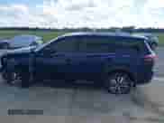 2024 Nissan Pathfinder SL с VIN 5N1DR3CA4RC217443, выставлен на аукционе IAAI как лот 42676008 с пробегом 23 768 миль миль и . История ставок и продаж доступна на DreamBid. Изображение 14.