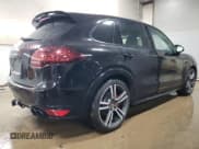 ✅ 2014 Porsche Cayenne GTS • VIN: WP1AD2A22ELA70561 • Lot: 79702924. Wystawiony na Copart z przebiegiem 119 882 mil. Bezpłatny archiwum sprzedaży aukcyjnych z USA i szczegółowy raport historii pojazdu na DreamBid. Zdjęcie 3.