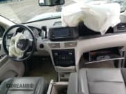 ✅ 2009 Volkswagen Routan SEL • VIN: 2V8HW54X49R580236 • Lot: 61033465. Listed on Copart with 161,293 mi. Free auction sales archive from the USA and detailed vehicle history report at DreamBid. Image 8.