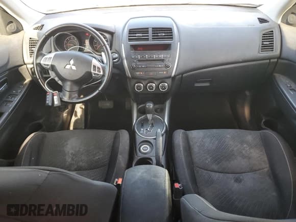 ✅ 2013 Mitsubishi Outlander SE • VIN: 4A4AR4AU7DE010660 • Lot: 91923555. Wystawiony na Copart z przebiegiem 155 816 mil. Bezpłatny archiwum sprzedaży aukcyjnych z USA i szczegółowy raport historii pojazdu na DreamBid. Zdjęcie 8.