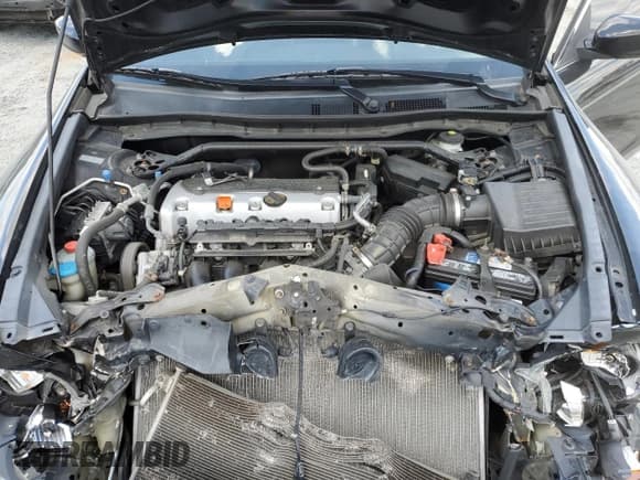 ✅ 2011 Honda Accord EX-L • VIN: 1HGCP2F86BA010726 • Lot: 55681745. Wystawiony na Copart z przebiegiem 120 393 mil. Bezpłatny archiwum sprzedaży aukcyjnych z USA i szczegółowy raport historii pojazdu na DreamBid. Zdjęcie 11.