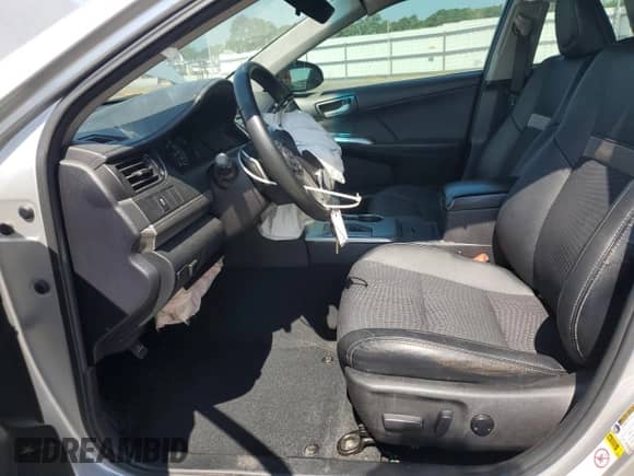 2014 Toyota Camry L z VIN 4T1BF1FK6EU436837, wystawiony jako Copart lot #66160825 z przebiegiem 100 755 mil mil oraz Szkoda całkowita • Salvage title. Historia ofert i sprzedaży dostępna na DreamBid. Obrazek 7.