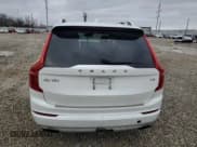 ✅ 2017 Volvo XC90 Momentum • VIN: YV4102KK7H1122260 • Лот: 84814504. Опубликован ранее на Copart с пробегом 163 576 миль. Бесплатный доступ к архиву аукционных продаж из США и подробный отчёт об истории автомобиля на DreamBid. Изображение 6.