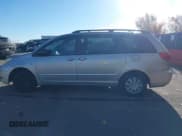 ✅ 2006 Toyota Sienna LE • VIN: 5TDZA23C56S391836 • Lot: 43575208. Listed on IAAI with 216,254 mi. Free auction sales archive from the USA and detailed vehicle history report at DreamBid. Image 13.