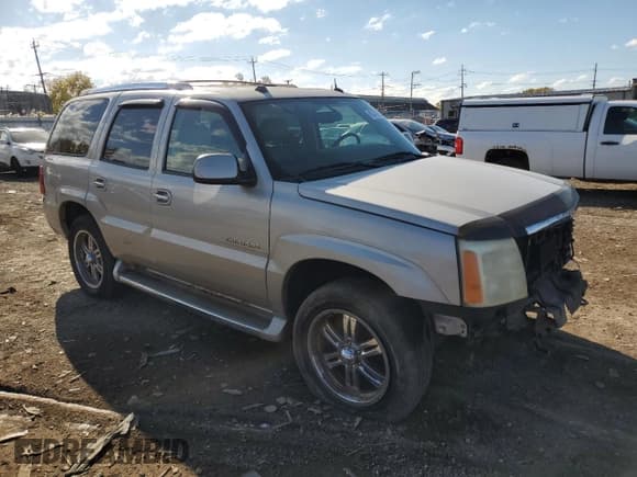 ✅ 2005 Cadillac Escalade • VIN: 1GYEK63N15R270295 • Lot: 90347575. Listed on Copart with 111,574 mi. Free auction sales archive from the USA and detailed vehicle history report at DreamBid. Image 4.