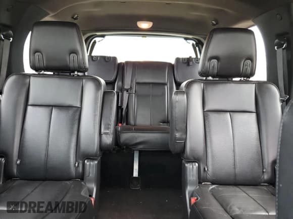 ✅ 2014 Ford Expedition Limited • VIN: 1FMJU1K55EEF56172 • Lot: 56281375. Listed on Copart with 160,468 mi. Free auction sales archive from the USA and detailed vehicle history report at DreamBid. Image 10.