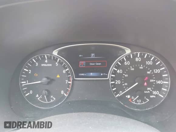 2020 Nissan Pathfinder S with VIN 5N1DR2AN0LC621072, listed as a IAAI auction lot 43412514 with 105,082 mi miles and . Bid and sale history available at DreamBid. Image 7.