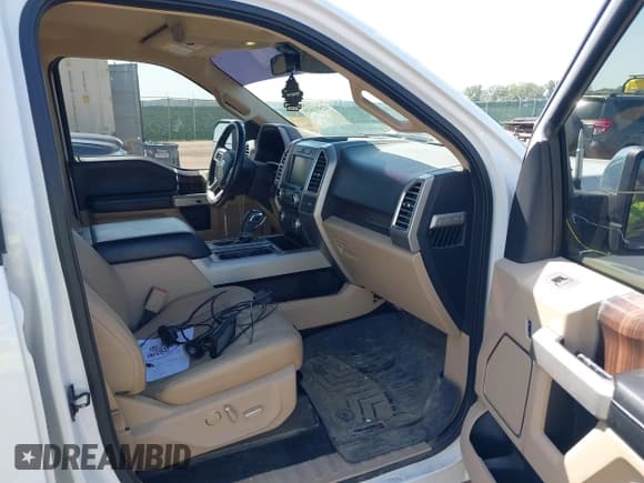 ✅ 2015 Ford F-150 XLT • VIN: 1FTEW1EG7FFA25063 • Lot: 42554605. Wystawiony na IAAI z przebiegiem 163 944 mil. Bezpłatny archiwum sprzedaży aukcyjnych z USA i szczegółowy raport historii pojazdu na DreamBid. Zdjęcie 5.