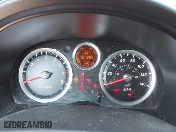 ✅ 2010 Nissan Sentra 2.0 • VIN: 3N1AB6AP6AL664775 • Lot: 42793508. Wystawiony na IAAI z przebiegiem 197 894 mil. Bezpłatny archiwum sprzedaży aukcyjnych z USA i szczegółowy raport historii pojazdu na DreamBid. Zdjęcie 7.