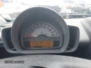 ✅ 2009 Smart fortwo Pure • VIN: WMEEJ31X69K312553 • Lot: 41957660. Listed on IAAI with 156,476 mi. Free auction sales archive from the USA and detailed vehicle history report at DreamBid. Image 7.