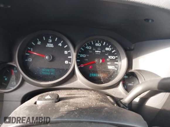 ✅ 2013 Chevrolet Silverado 1500 LS • VIN: 1GCRKREAXDZ114841 • Лот: 41332054. Опубликован ранее на IAAI с пробегом 179 390 миль. Бесплатный доступ к архиву аукционных продаж из США и подробный отчёт об истории автомобиля на DreamBid. Изображение 7.